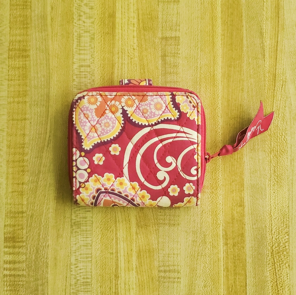 Vera Bradley Wallet - Picture 2 of 8